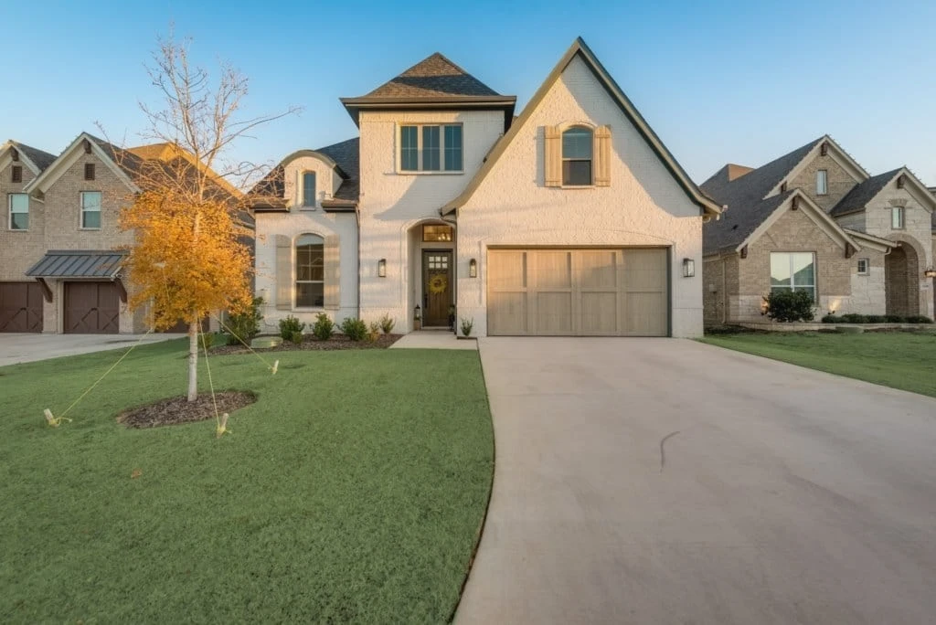 Exterior of 12104 Fairway Meadows Drive Fort Worth, TX 76179-6641 L